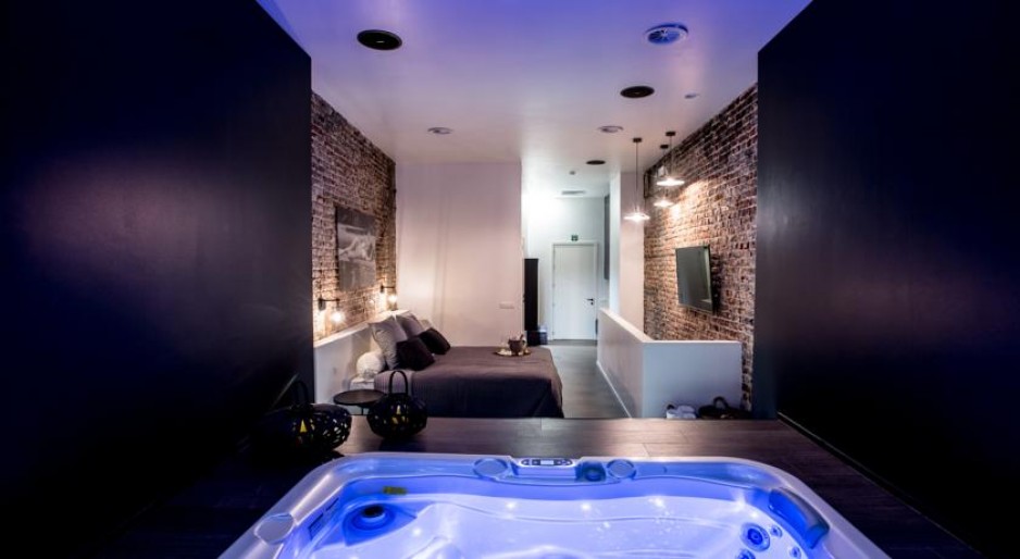 Brüssel Wohnung Jacuzzi et Sauna 3H